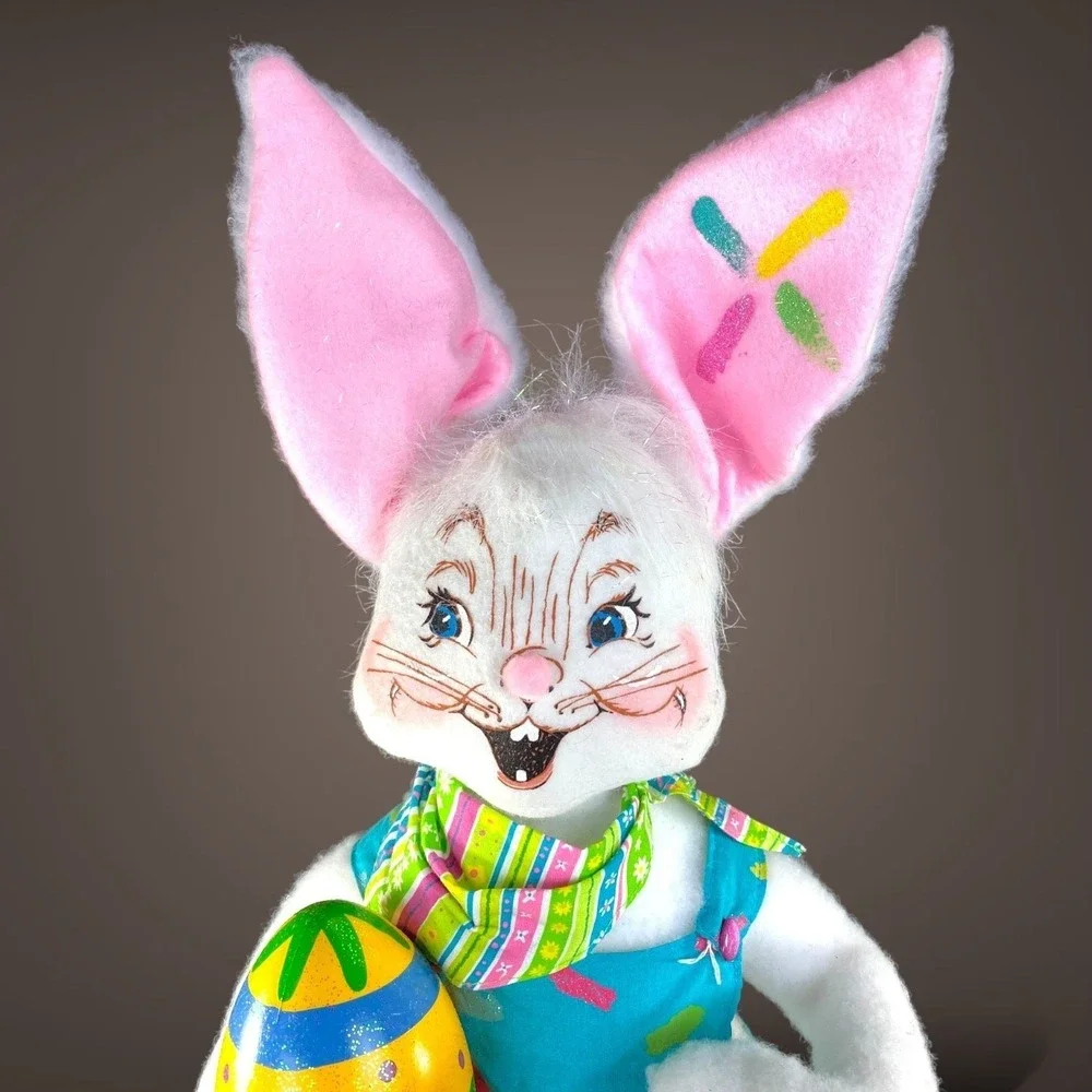 Annalee Artist Bunny Doll Large 22.5